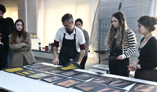 Sakarya Üniversitesi’nde “Hatanın Görsel Keşifleri” Çalıştayı Düzenlendi