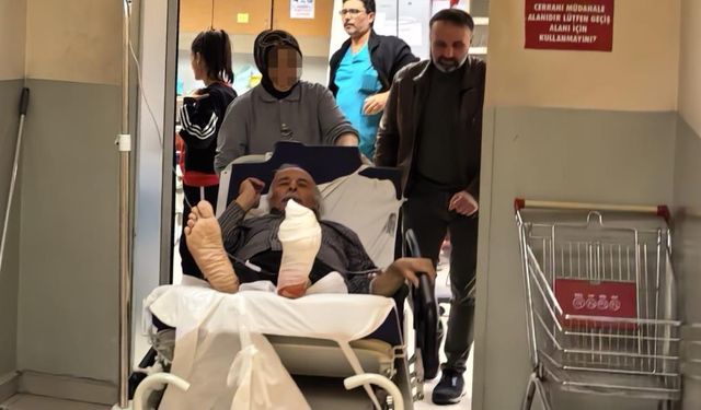 Odun kesmek isterken, ayağını kesti!