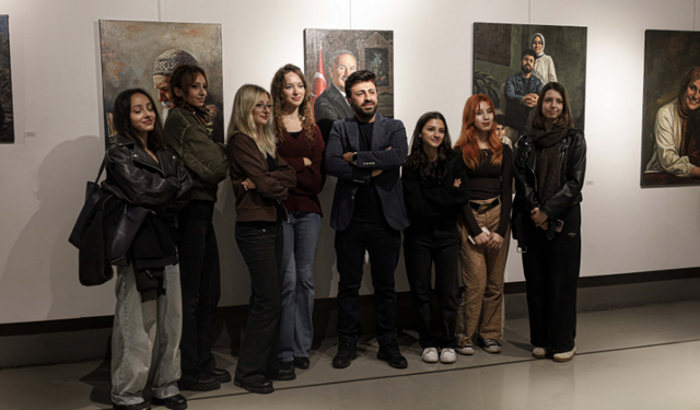 Öğretmenler Günü’ne Özel “Spektrum” Resim Sergisi OSM’de Açıldı