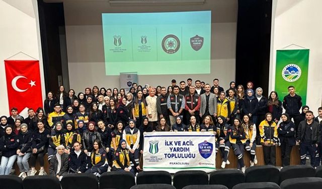 Paramedik öğrencilerine adli vaka uygulama eğitimi