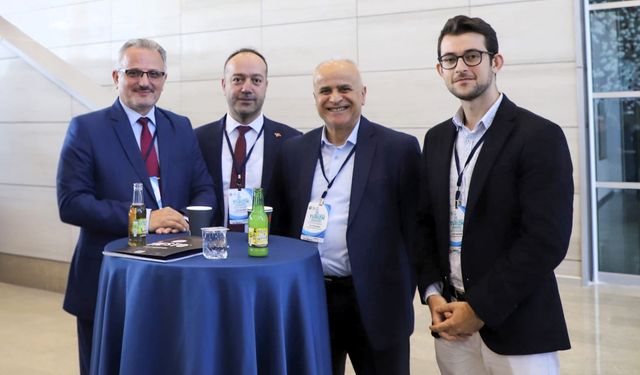 SUBÜ Akademisyenlerine “En İyi Bildiri” Ödülü