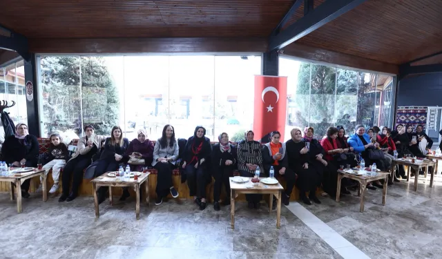 Kayseri’de Kadın Muhtarlar 91. Yıl Dönümünde Bir Araya Geldi