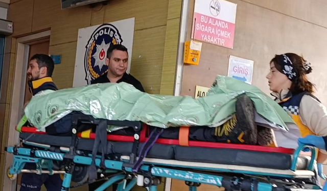 Kaza sonrası otomobilde bayılan sürücü donmak üzereyken bulundu