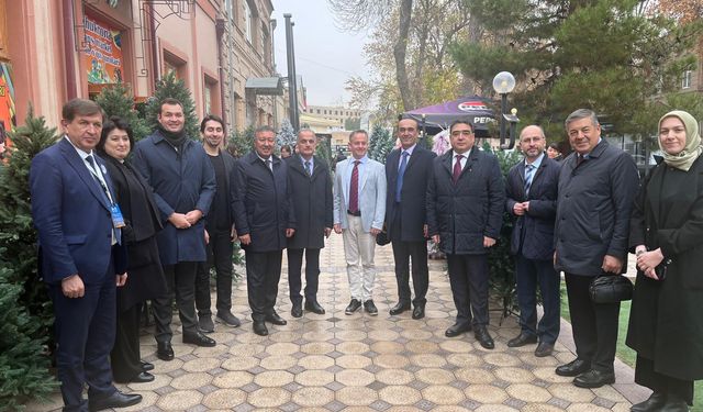 SAÜ ile Semerkant Arasında Eğitim Köprüsü