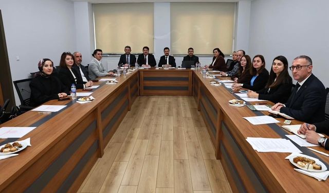 SAÜ’de Öğretmen Adaylarını Güçlendirecek Yeni Adımlar Görüşüldü