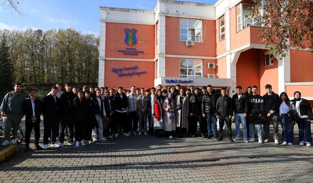 YKS’ye hazırlanan öğrenciler SUBÜ’yü tanıdı