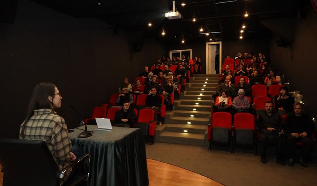 “Bildiğin Gibi Değil” OSM’de İzleyiciyle Buluştu: Hafıza ve Kardeşlik Üzerine Derin Bir Anlatı