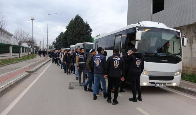 Yasa dışı bahis operasyonunda gözaltına alınan 61 şüpheli adliyeye sevk edildi
