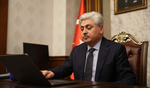 Sakarya Valisi Doğan, AA'nın 'Yılın Kareleri' oylamasına katıldı