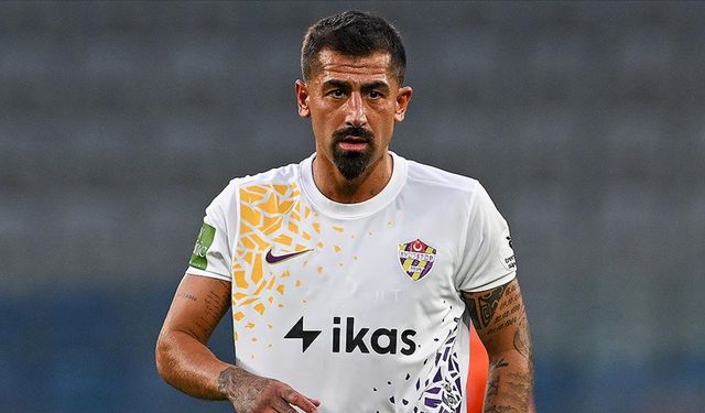 Eyüpspor'da Kerem Demirbay ile yollar ayrıldı