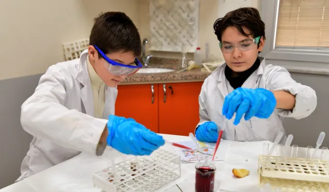 Bornova’da Kış Bilim Kampı 2026 tamamlandı