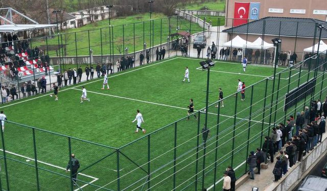 Dokurcun Kış Futbol Turnuvası Tüm Heyecanıyla Sürüyor
