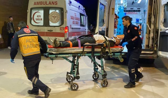 İnegöl’de Kamyon Kasasından Düşen İşçi Yaralandı