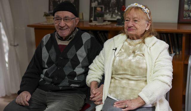 Minibüste başlayan aşk 19 yıl sonra huzurevinde yeniden nikahla taçlandı