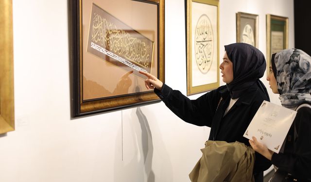“Nebi Mirası: Dua” Hat Sergisi OSM’de Sanatseverlerle Buluştu