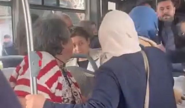 Otobüste kadınlar yer kavgasında şoförün kolunu ısırdı