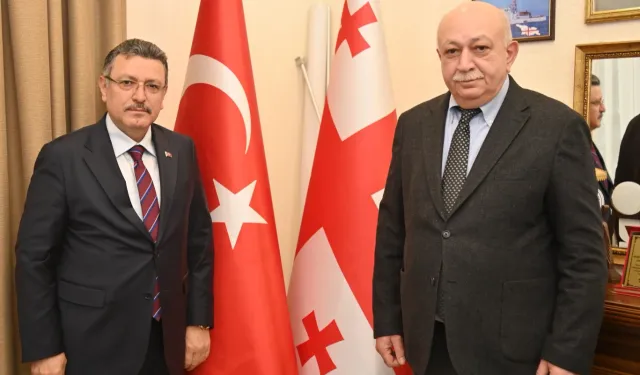 Başkan Genç'ten Gürcistan Başkonsolosluğu'na taziye ziyareti