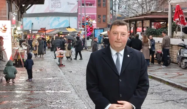 Bayramda Edirne’ye Yoğun İlgi: Sokaklar Doldu, Ciğercilerde Kuyruk Oluştu