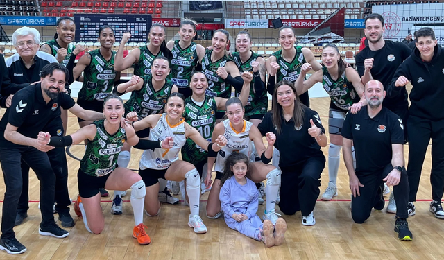 Arabica Coffee House Kadınlar 1. Ligi’nde Lider Yine Kazandı