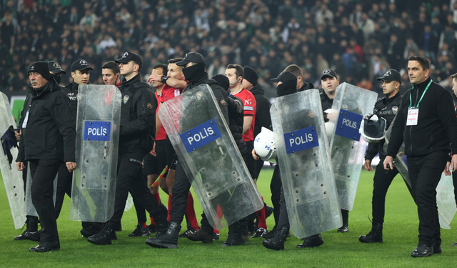 Vukovic Adana Demirspor maçında yok