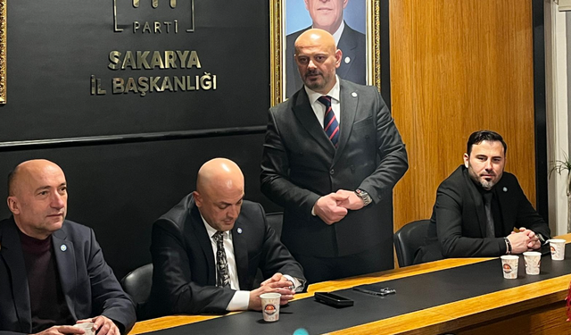 İyi Parti basın mensuplarıyla buluştu