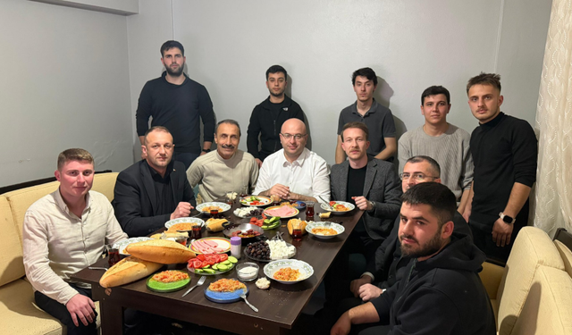Ülkü Ocak teşkilatı sahurda buluştu