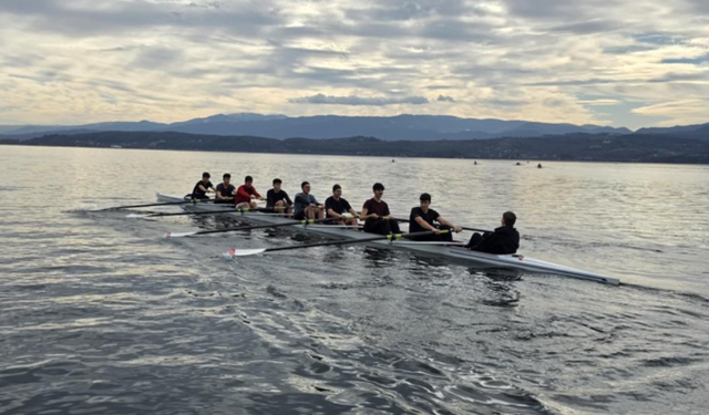 Serdivan’da Kano ve Kürek Etkinlikleri Yoğun İlgi Görüyor