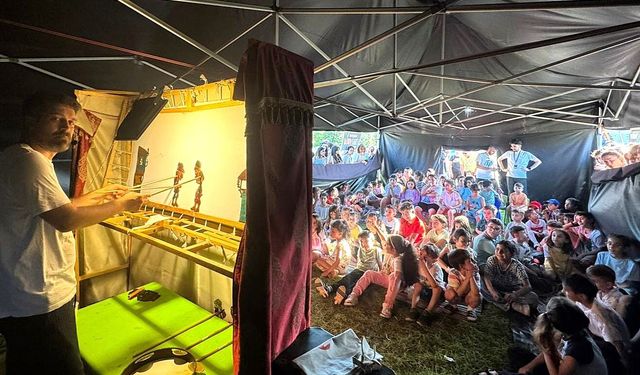 Sanatçı Aytuğ Çelik, Türk kukla sanatının geleceğini değerlendirdi: