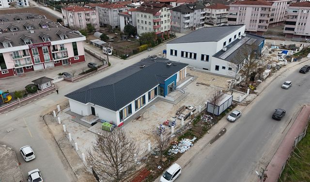 Arifiye Yüzme Havuzu ve Gençlik Merkezi’nde Sona Doğru