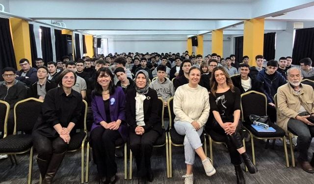 SUBÜ’lü Akademisyen TÜBİTAK Söyleşilerinde Hidrojen Enerjisini Anlattı