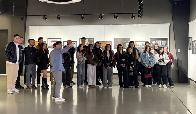 Derslerini fotoğraf sergisinde işlediler