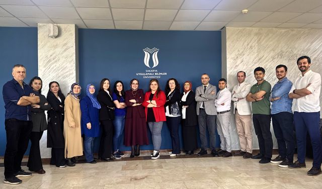 SUBÜ’de iletişim odaklı yönetim eğitimi düzenlendi