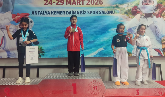 Akyazılı Karatecilerden Büyük Başarı: 3 Altın, 2 Gümüş Madalya