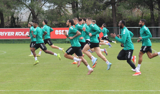 Sakaryaspor Kritik Maça Hazırlanıyor: Hedef 3 Puan