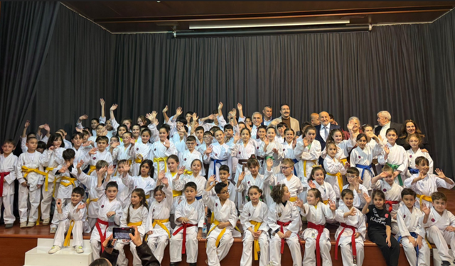 113 Sporcu Kuşak Atladı, Şampiyonlar Ödüllendirildi