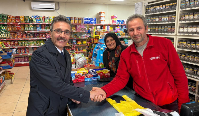 Başkan Şenol Dinç Sabahın Erken Saatlerinde Esnafla Buluştu