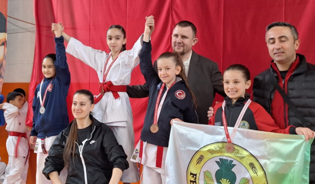 Aras Derin Akademi Zirvede