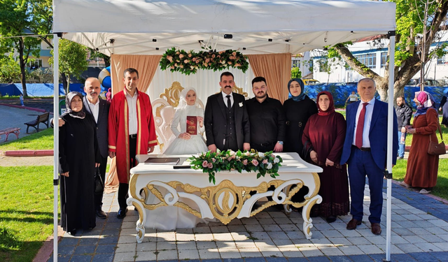 Ebru Karabela ile Enes İhtiyar Dünyaevine Girdi