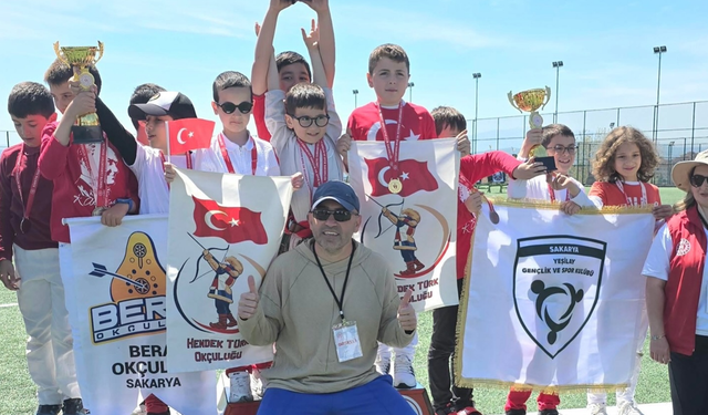 Sakarya’da Minik Okçular Hedefi Vurdu