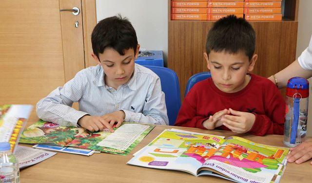 Büyükşehir’in “Genç Düşünürler Atölyesi” SGM’de başladı