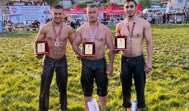 Büyükşehirli Sporculardan Madalya Yağmuru