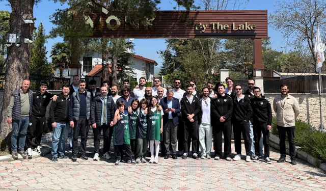 Sakarya Büyükşehir Basketbol Final Öncesi Moral Depoladı