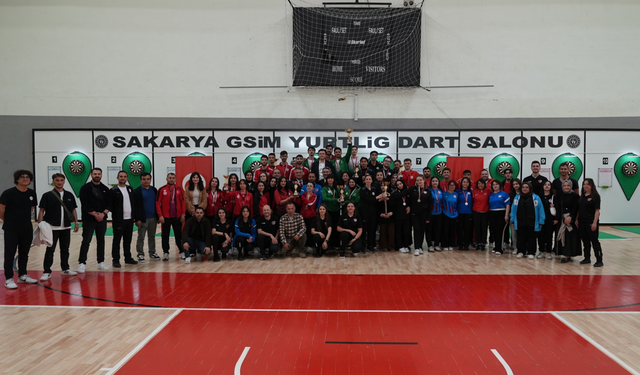Sakarya’da Yurtlig Dart Heyecanı: Şampiyonlar Belli Oldu