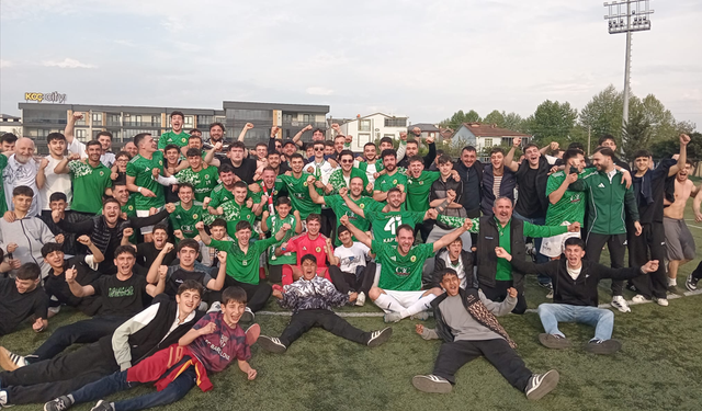 Sapancaspor BAL’a Yükseldi, As Akyazıspor Baraj Maçına Kaldı