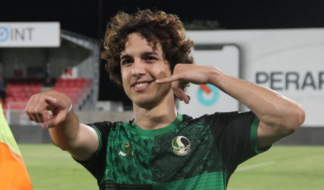Emre Demir Sakaryaspor’a Veda Etti