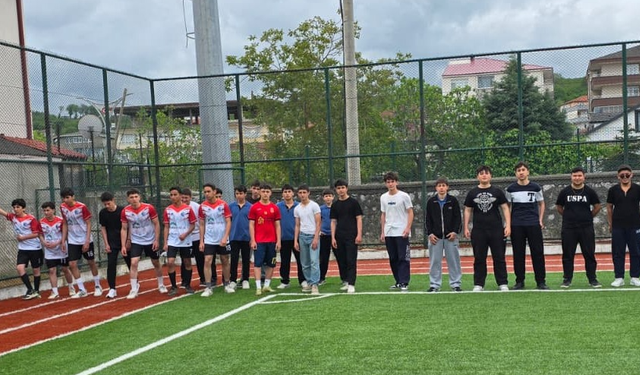 Karasu’da Gençlik Koşusu Nefes Kesti