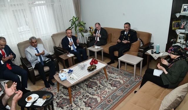 Tekirdağ Valisi Soytürk'ten şehit ve gazi ailelerine ziyaret