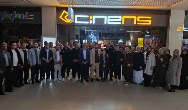 “Geçmişin Kokusu” Filmi İçin Sakarya’da Özel Gala Gecesi