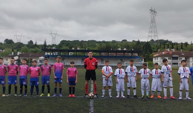 Sakarya Tenis Kulübü ezdi geçti! Ada FK’yı 3-1 mağlup etti