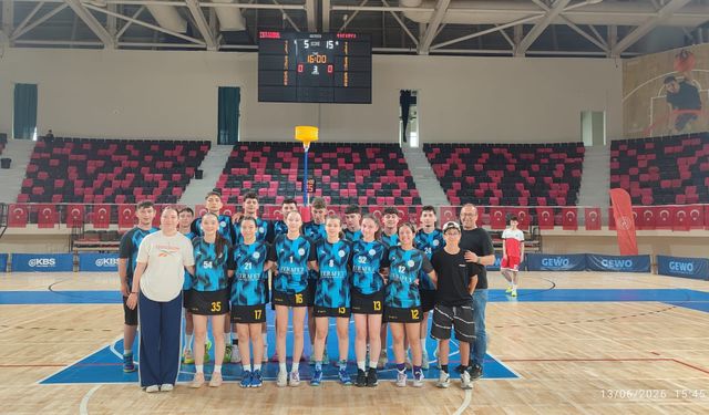 Meşeli Korfbol Tarih Yazdı: Türkiye’de İlk 8’e Girdi
